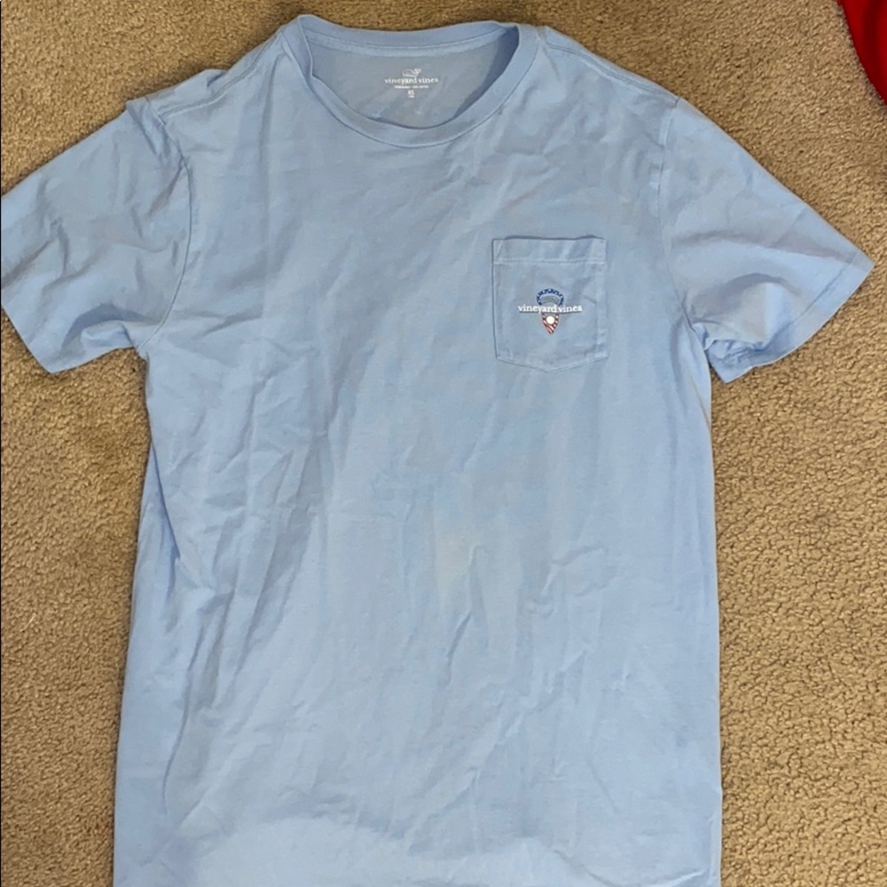 oversized Vineyard vines shirt